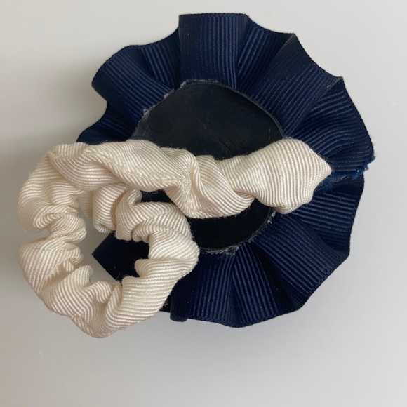 Navy & White Polka Dot Circular Round Larger Hair Bow Ponytail Holder - Picture 6 of 6